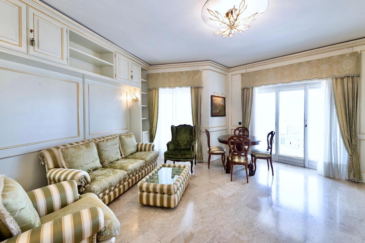 Sanremo Dream - Casa Achille Apartment Bagian luar foto